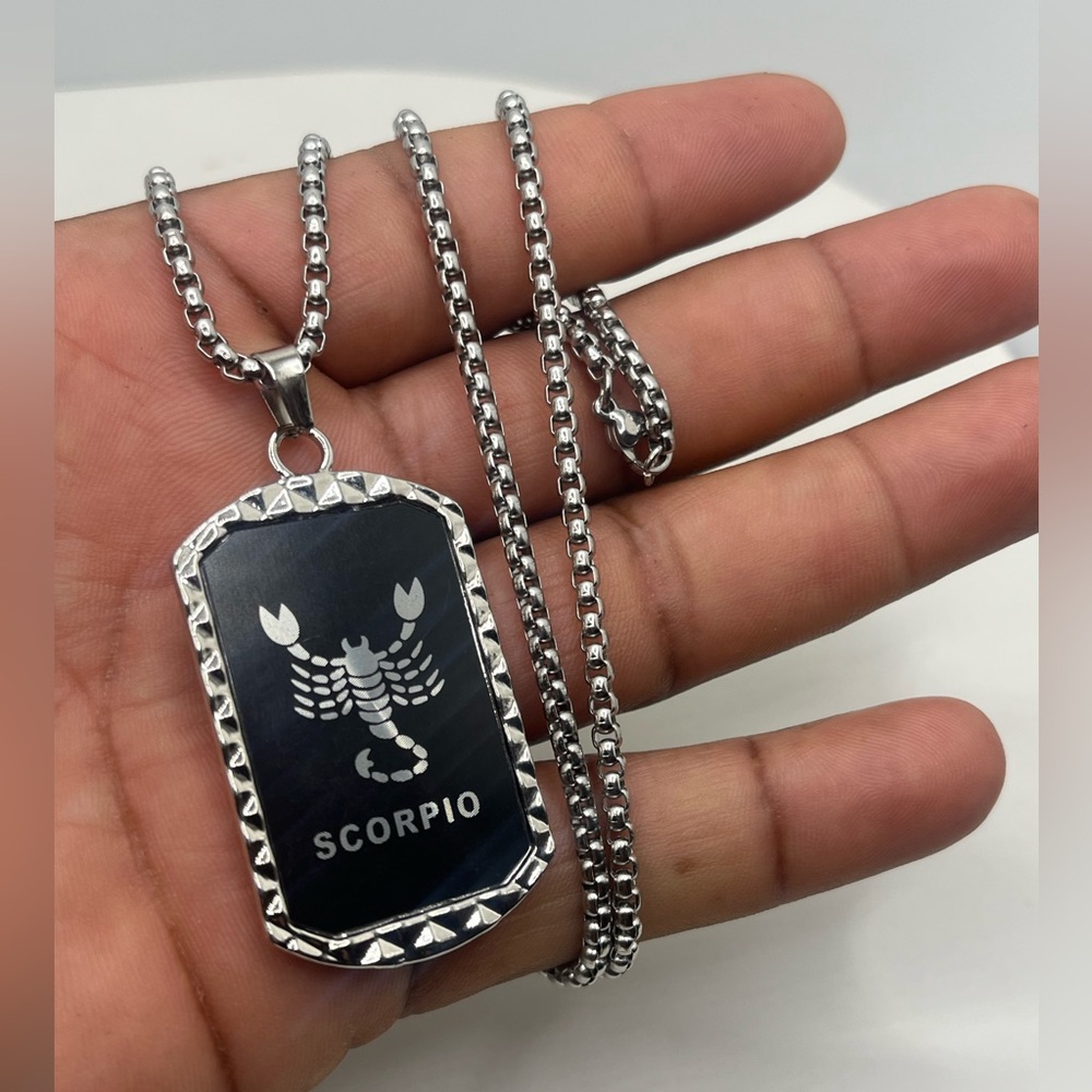 Stainless steel Scorpio Pendant Necklace unisex - Picture 3 of 5